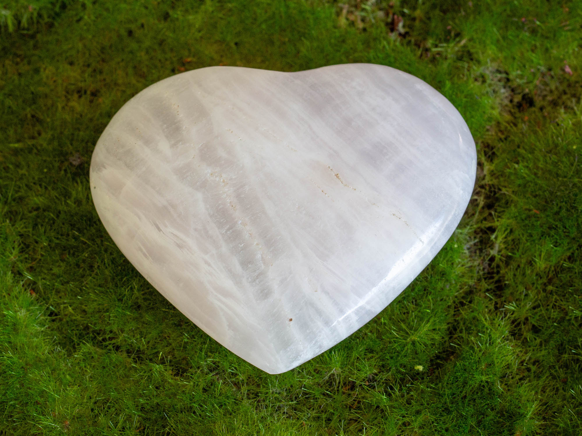 IMG_2013 copy soft pink mangano calcite heart crystal salted moon rocks
